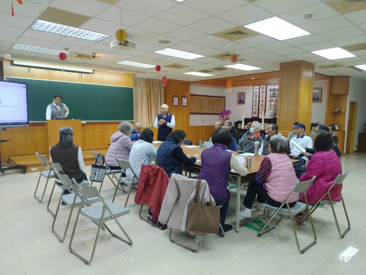 「社團法人新北市道一關懷協會」第一屆第十七次理監事會議暨「道一」道務會議 暨 道一經典班請胡朝慶壇主慈悲成全，題目「金剛經-如是我閒分第一」