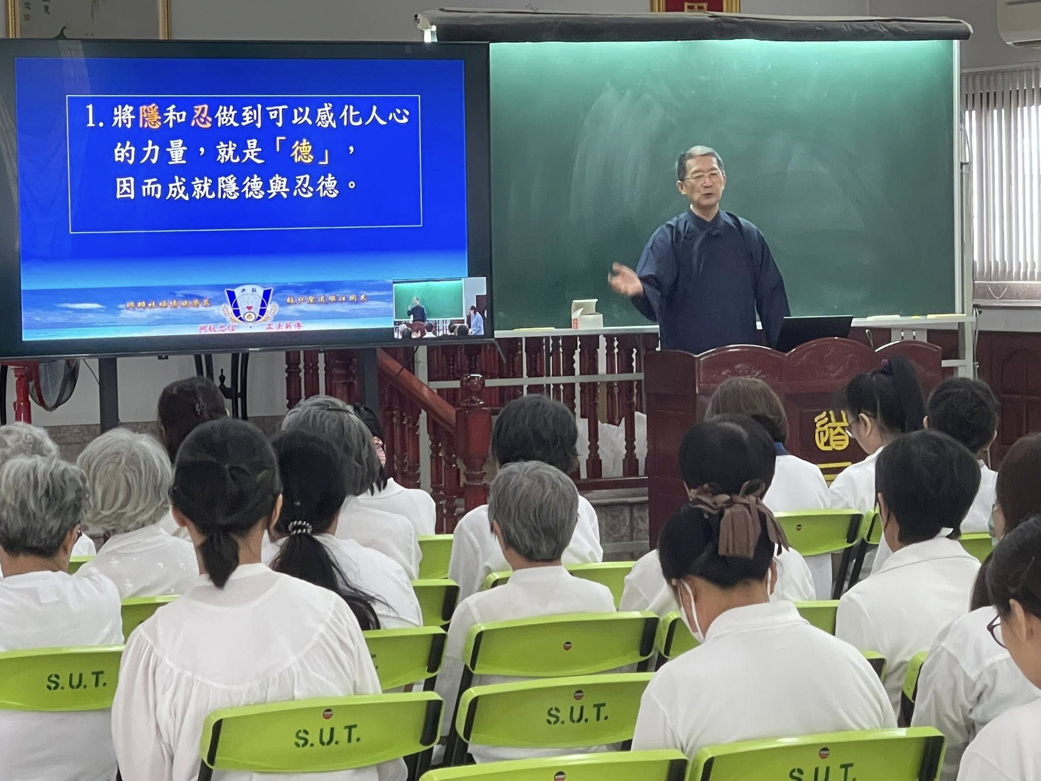 nextjs-simple-blog-template