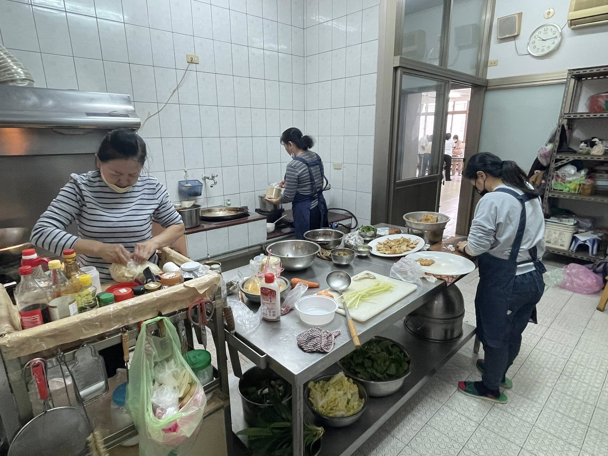 邀請江宜臻講師慈悲成全金剛經「持經功德分第十五」；第二節邀請蘇春香講師慈悲成全 - 11